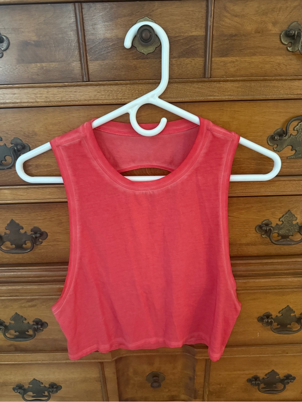 lululemon athletica Coral Red Cut Back Tank Top